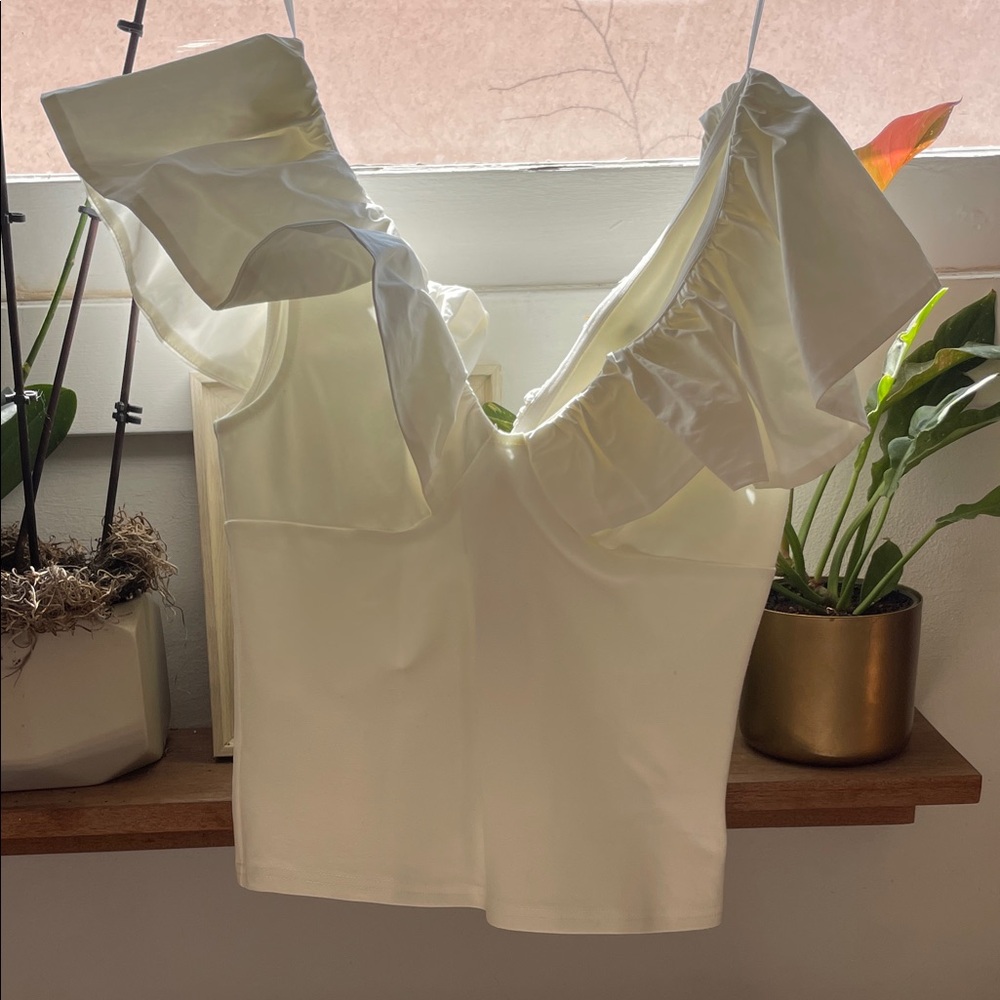 Dolan white Ruffle Sleeve Blouse - brand new with tags - size XS